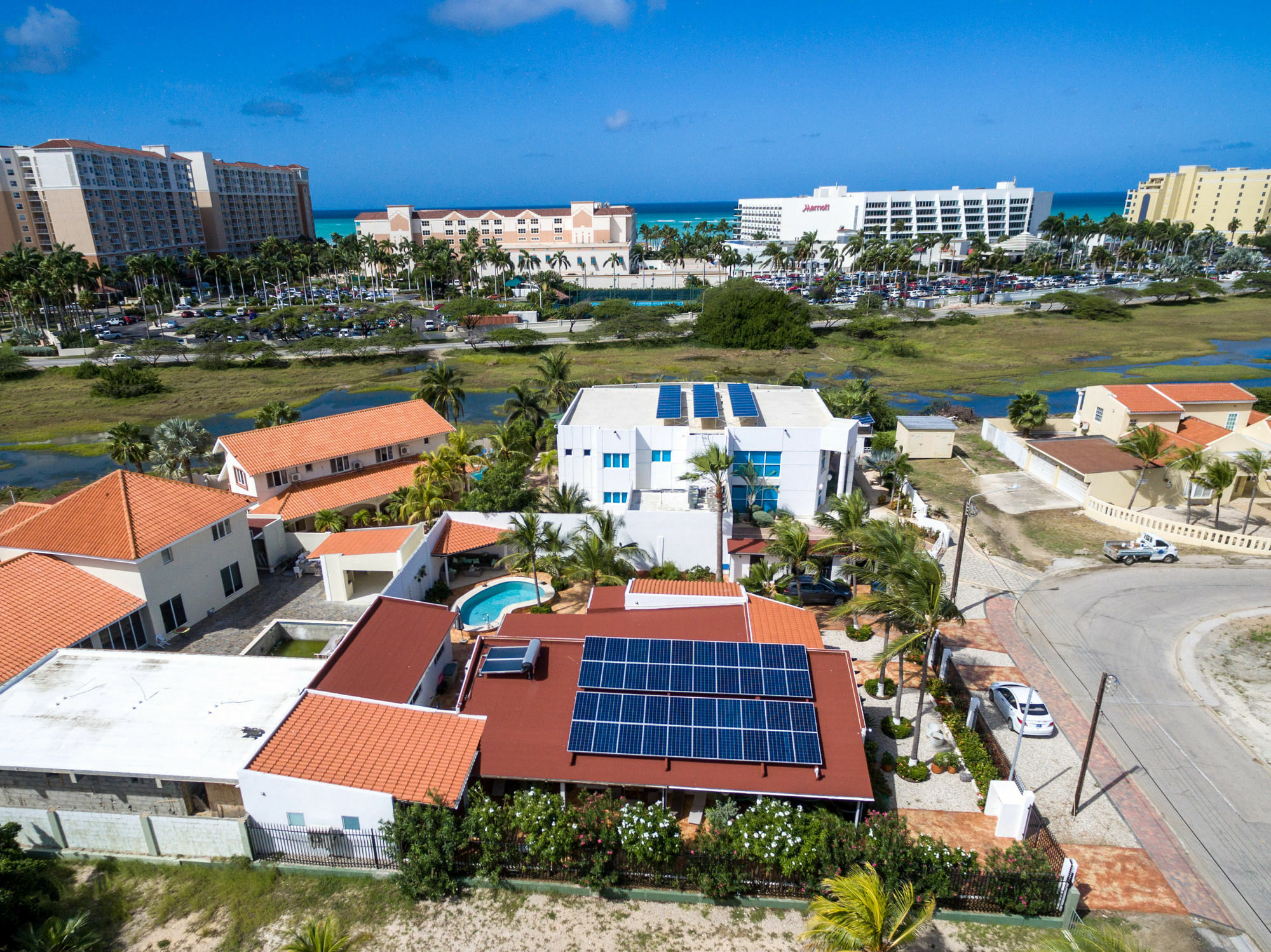 Готель Cas Elizabeth Palm Beach Екстер'єр фото